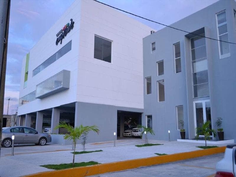 OFICINAS EJECUTIVAS EN RENTA, CERCA DEL PUERTO INDUSTRIAL - 1