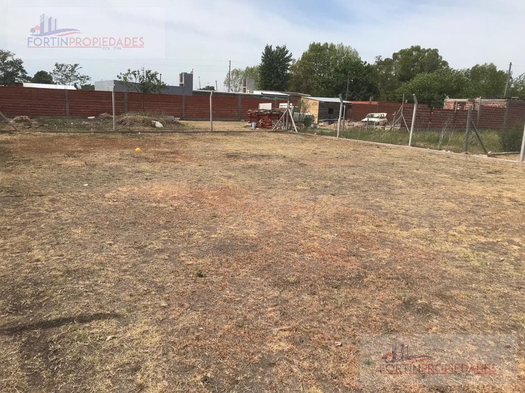 Terreno - Los Hornos - 1