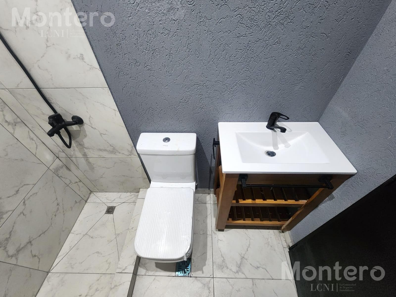 Monoambiente en pleno Villa Pueyrredón! Precio único! Reciclado! REAL OPORTUNIDAD. - 1
