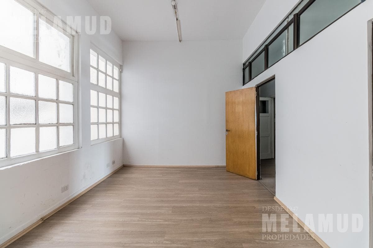 OFICINA BALVANERA - 120m2 PLANTA LIBRE - 1