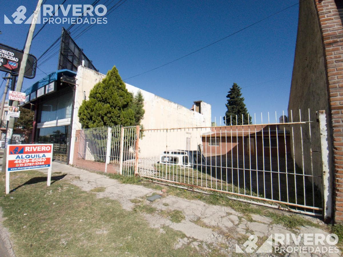 ALQUILER DE TERRENO CON OFICINAS - HAEDO - USO COMERCIAL - 1