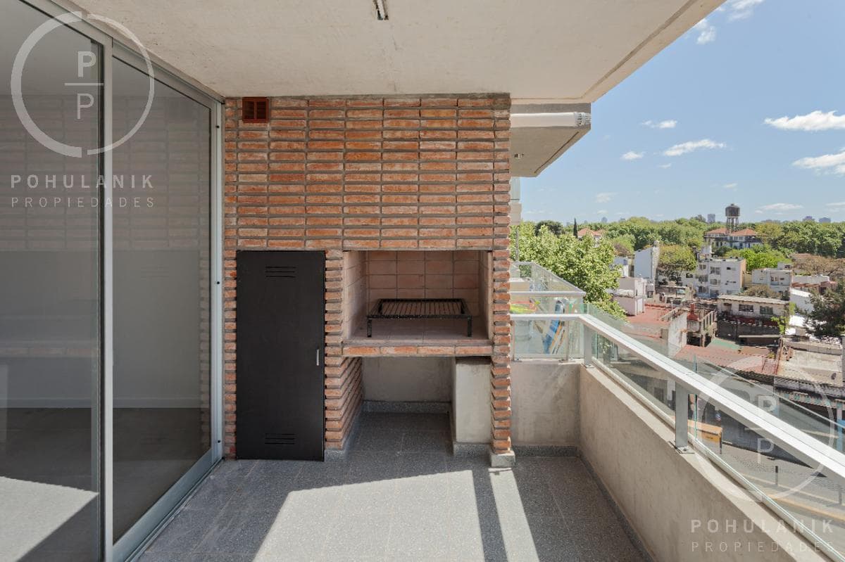 3 ambientes con suite, balcón aterrazado y parrilla en Villa del Parque. - 1