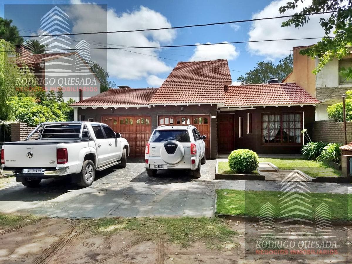 Excelente casa 4 ambientes en lote propio!!! - 1