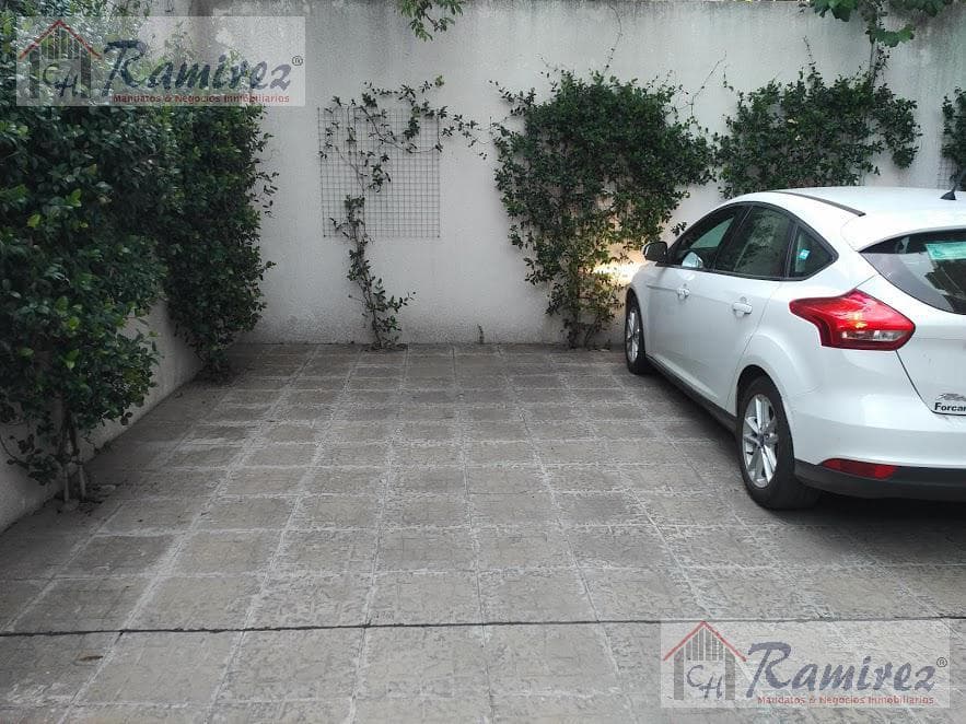 Cochera En Venta Oportunidad - Moron Centro - 1