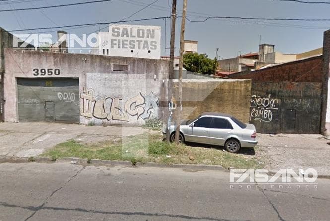 2 TERRENOS EN VENTA (1 C/ GALPON) - VILLA BALLESTER - 1