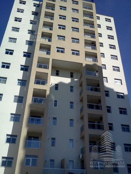 Un hermoso y confortable departamento 2 amb. En edificio de categoría!! - 1