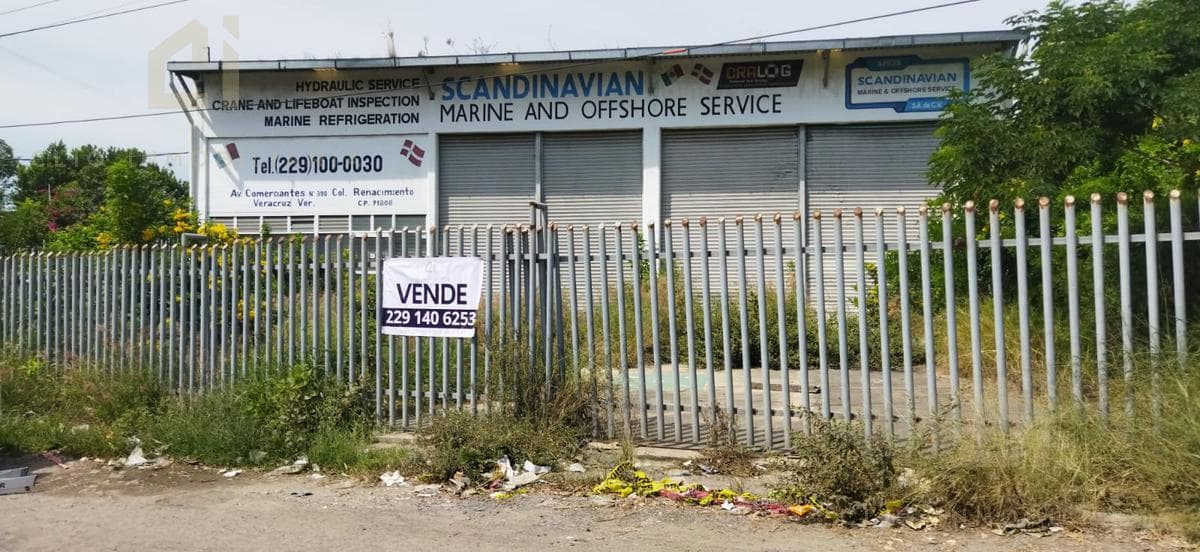 Bodega en venta sobre la Carretera Veracruz - Cardel en esquina, cuenta con 2 cortinas de acero - 1