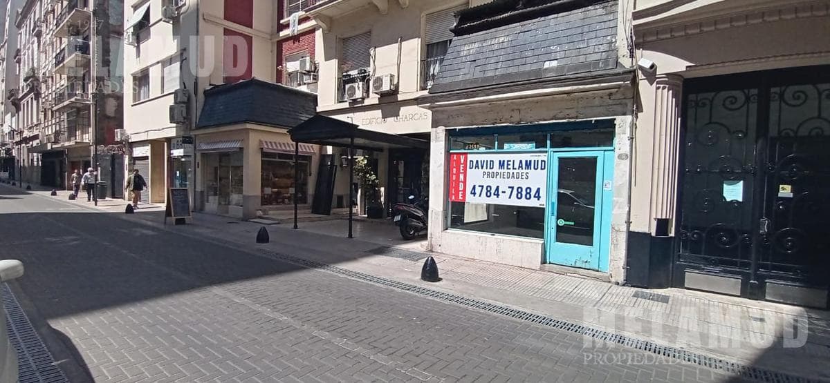 Excelente local a metros de plaza San Martín- sin expensas- - 1