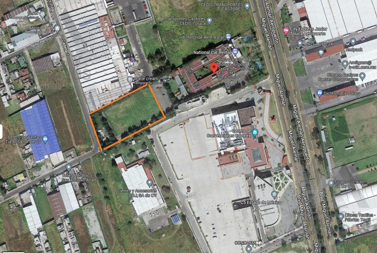 TERRENO EN RENTA A ESPALDAS DEL HOTEL MARRIOTT AEROPUERTO, T - 1