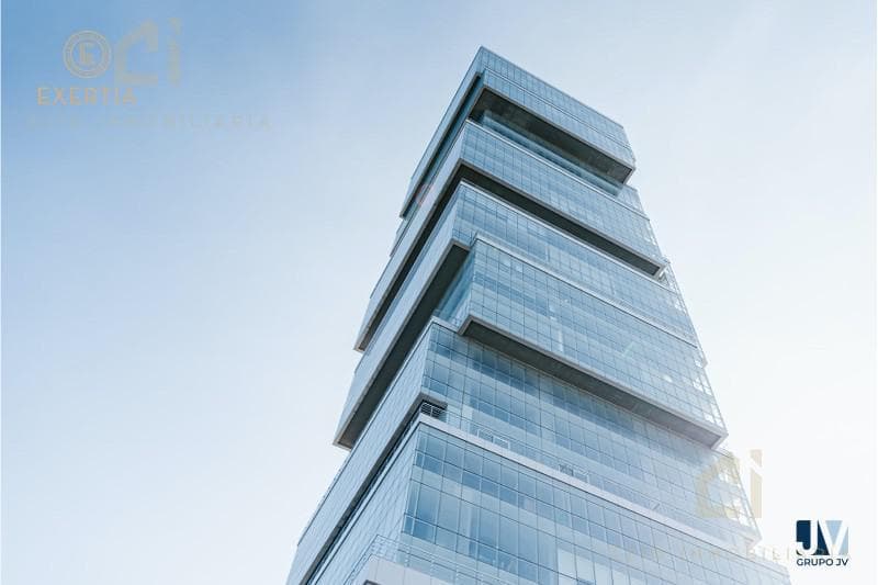 Oficina en renta ideal para consultorios con 3 unidades en renta en Torre Exertia, con vista a la ciudad. - 1
