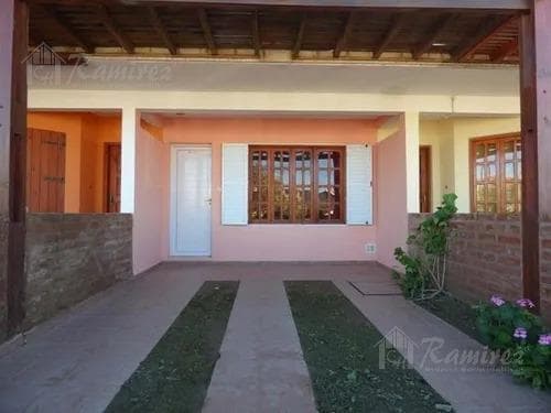 Casa 4 Amb En Venta En Barrio Cerrado - Balneario Las Grutas, Rio Negro - 1