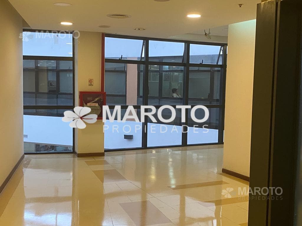 OFICINA EN VENTA Y ALQUILER EN COMPLEJO MASCHWITZ MALL - MAROTO PROPIEDADES - 1
