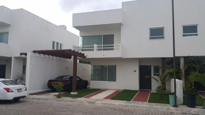 VENDO O RENTO CASA DE 3 RECÁMARAS, EN RESIDENCIAL LAS PALMAS. - 1