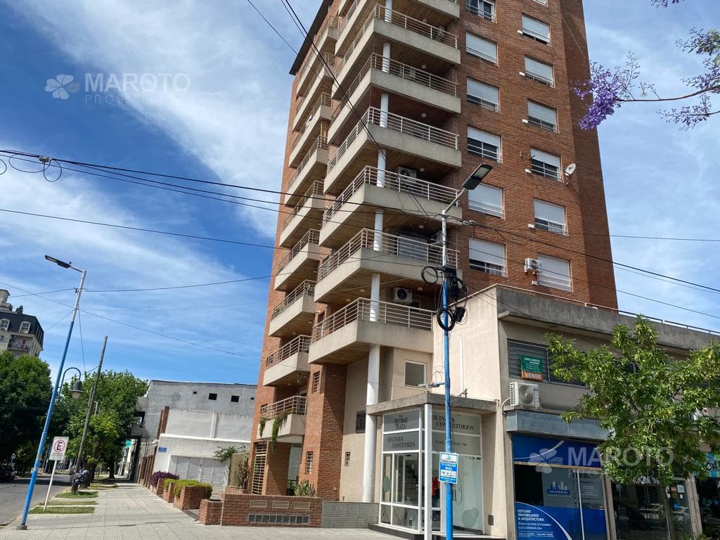 OFICNA EN VENTA EN ESCOBAR - MAROTO PROPIEDADES - 1