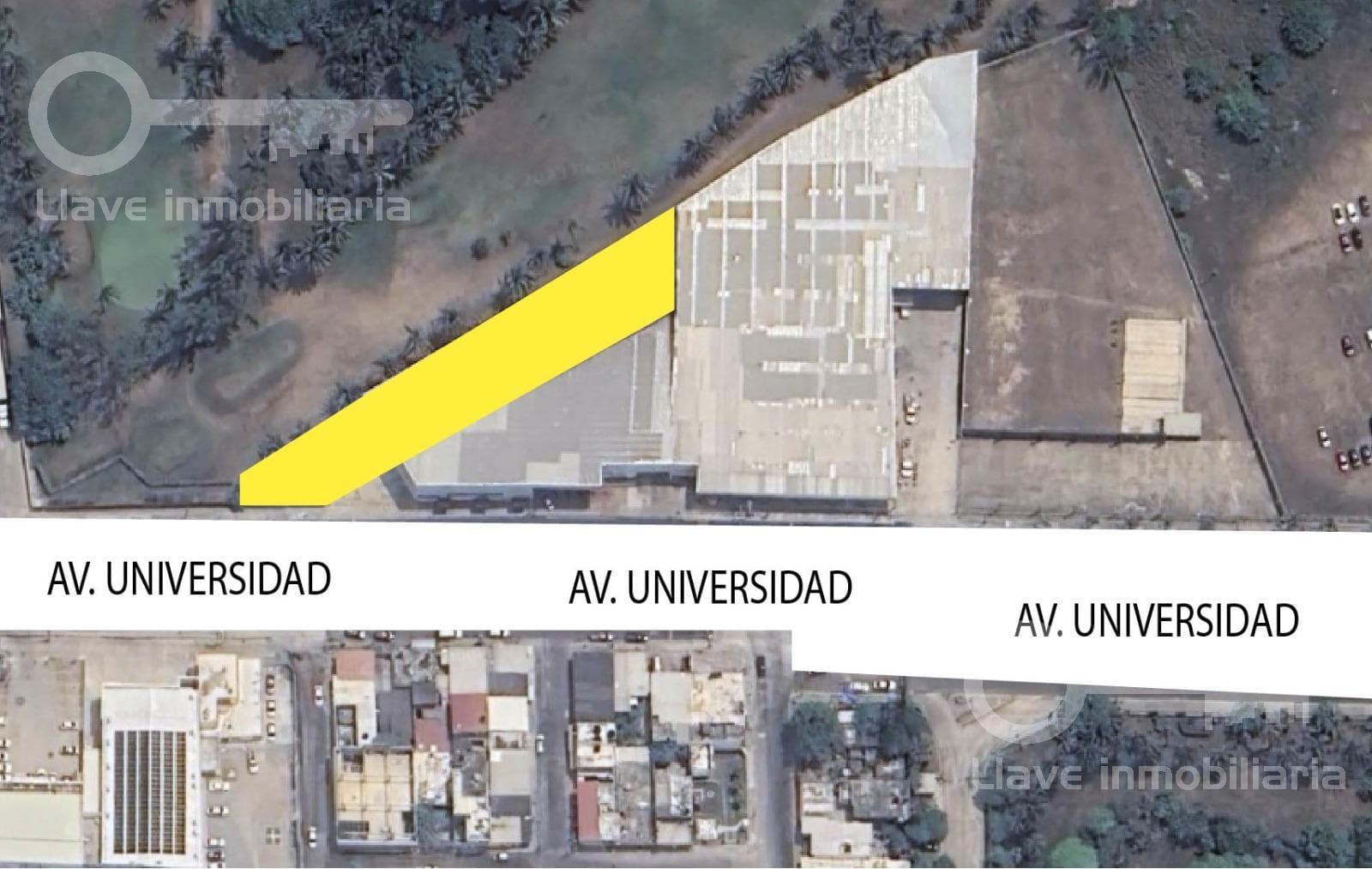 Bodega Industrial (Nave 4) en Renta en Av. Universidad Veracruzana km. 5.5, Col. Iquisa, Coatzacoalcos, Ver. - 1