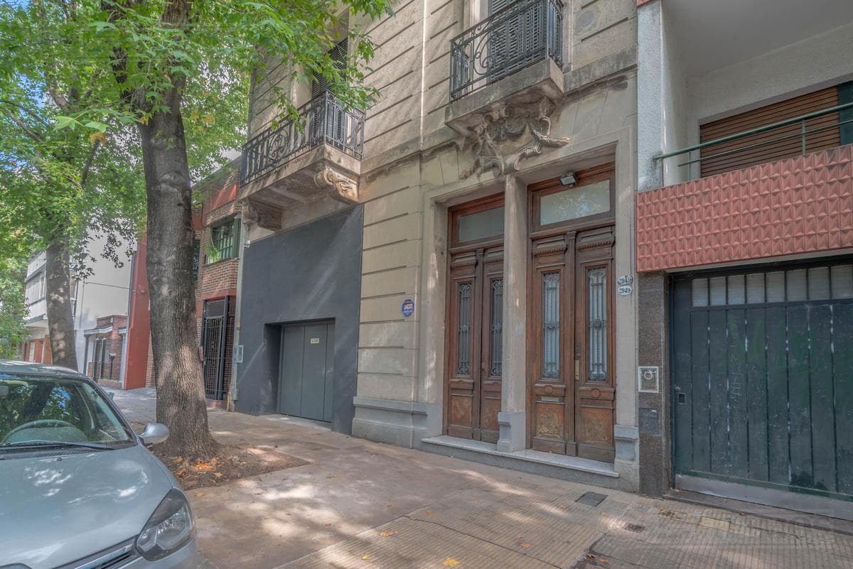 Local en Colegiales - 1