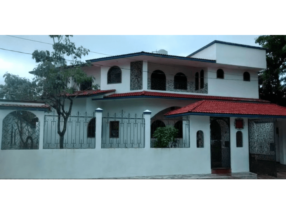 Amplia Casa en Comalcalco, Tabasco. - 1