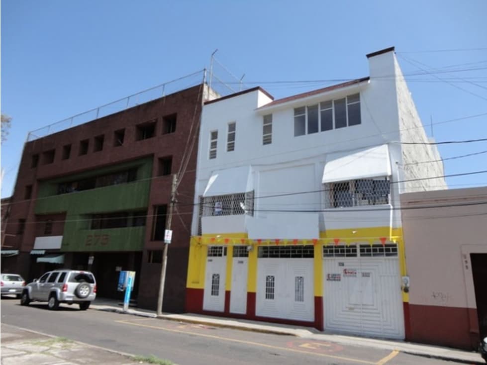 RENTA DE EDIFICIO SOBRE CALZADA JUAREZ COL VENTURA PUENTE - 1