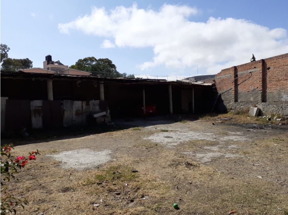 Venta de Terreno con 2 Locales zona hospitales Pachuca, Hgo. - 1