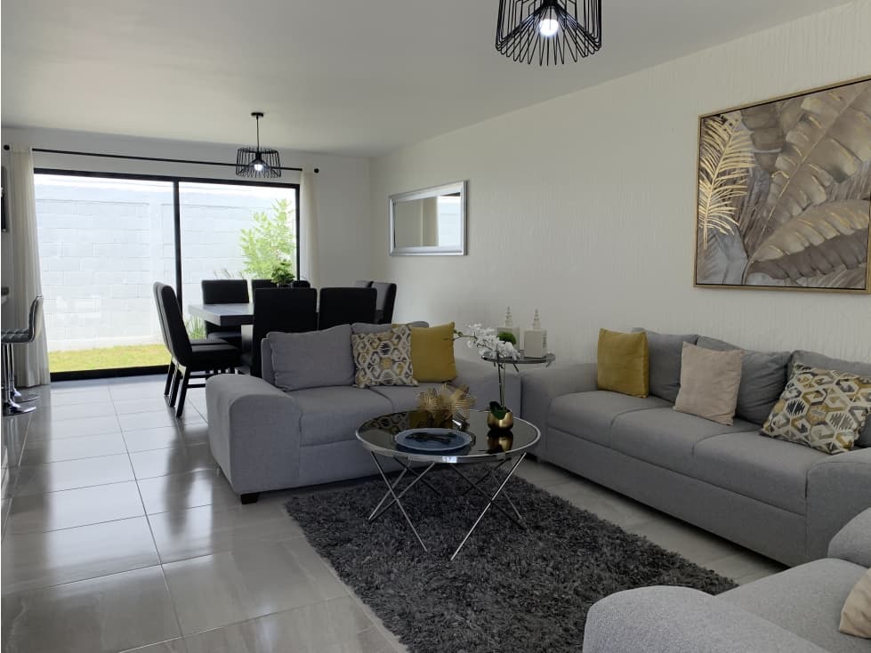 Casa en Venta en Zakia Querétaro con area de television - 1