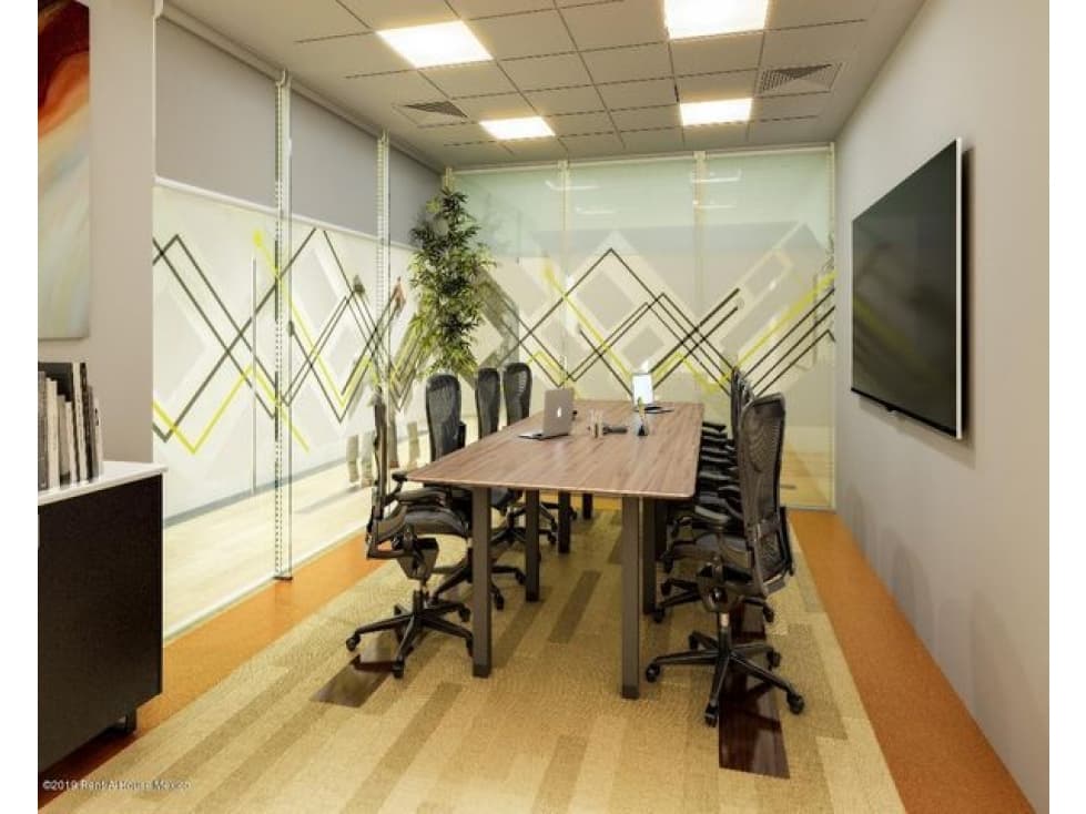VENTA de oficina comercial con lobby. Piamonte - 1
