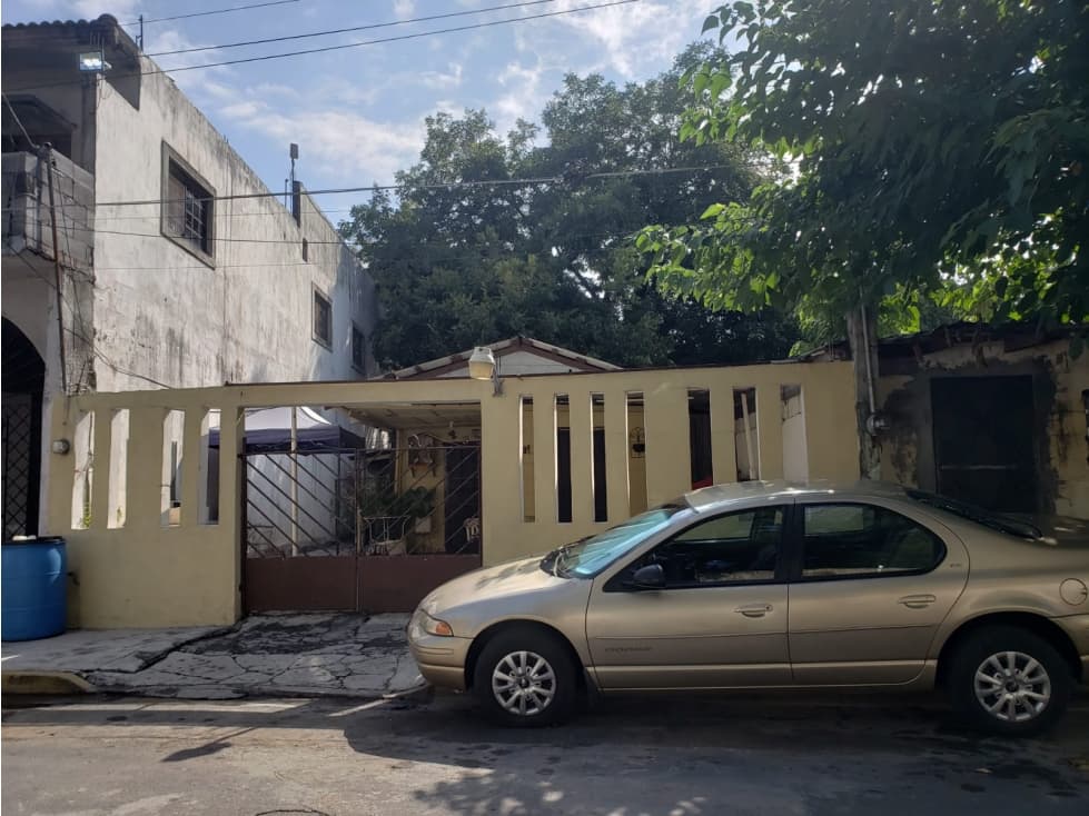TERRENO EN VENTA EN LA COLONIA LA COMEDIA EN GUADALUPE NUEVO LEON - 1