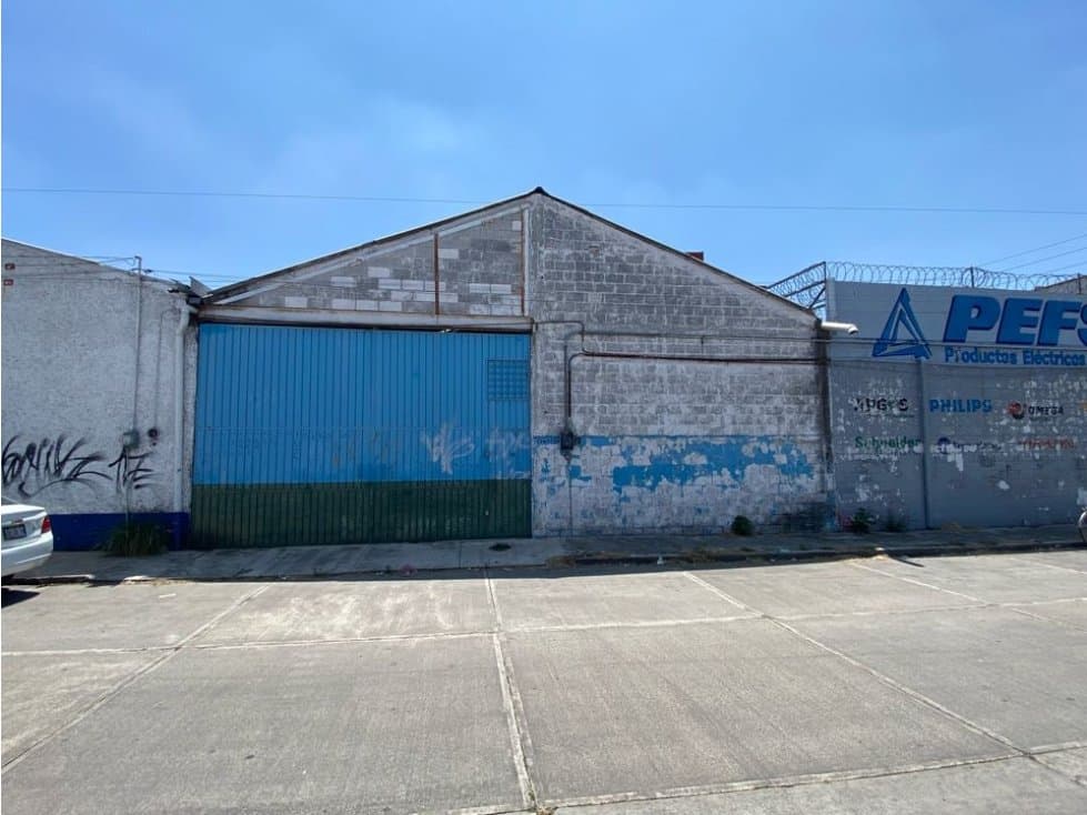 Bodega en venta. A solo 5 minutos de la autopista México Puebla - 1