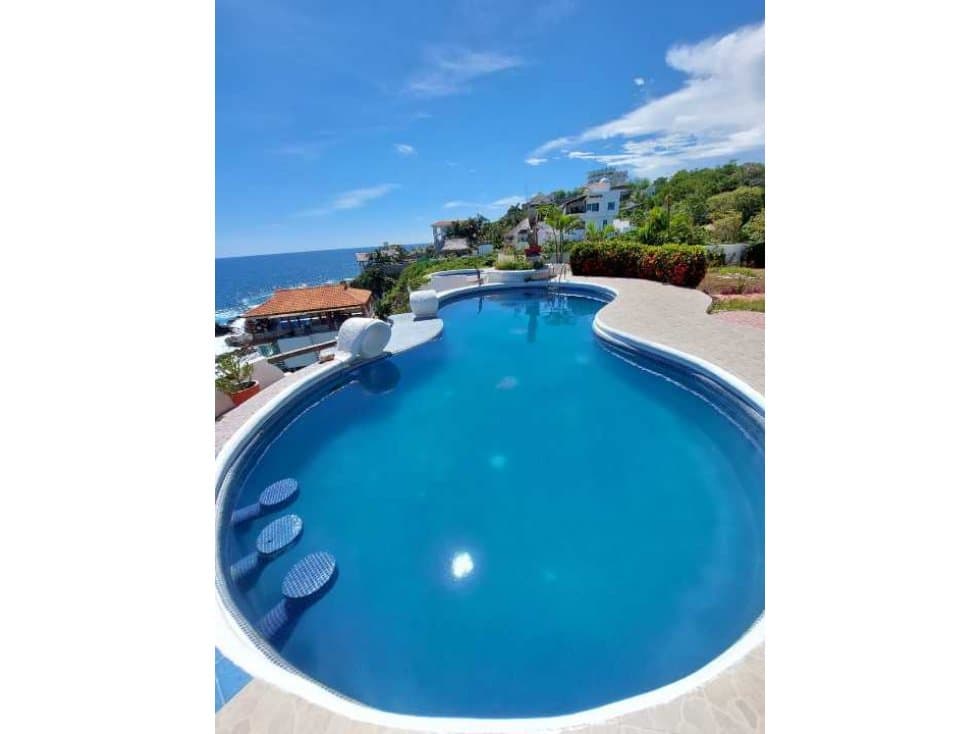 CASA EN CUATUNALCO POCHUTLA/2000 M² /ZONA RESIDENCIAL TURÍSTICA - 1