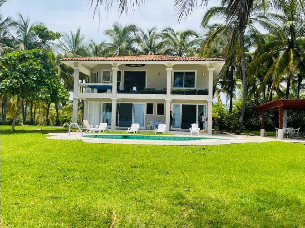 Casa en La parota recidencial/3850 m² / Recidencial - 1