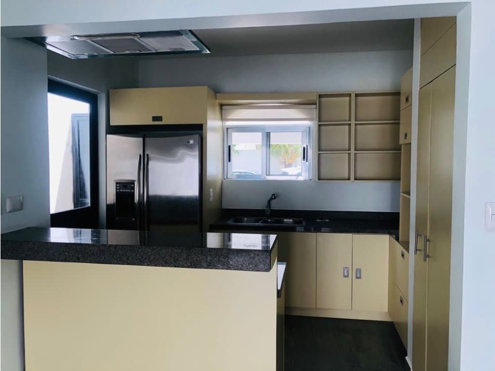 Casa en Renta en Ciudad del Carmen Fraccionamiento Villa Magna - 1