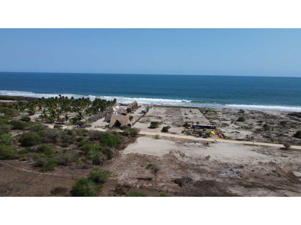 LA ISLA DE CHACAHUA/2,268.07 M2 CON FRENTE DE PLAYA/CON POZO DE AGUA - 1
