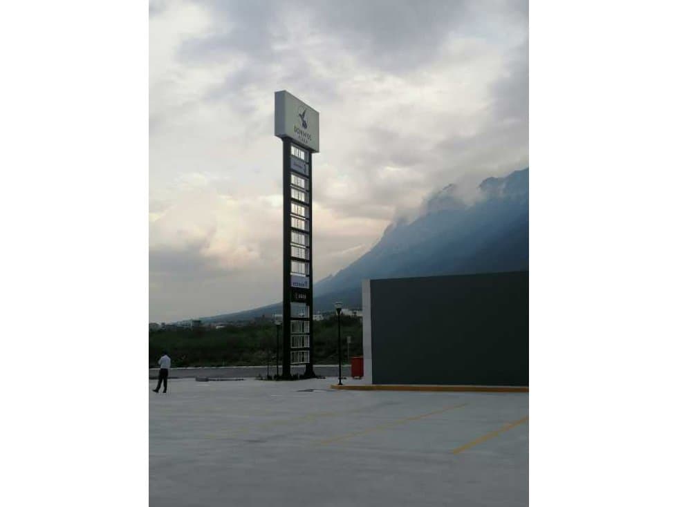 Local Comercial Plaza Dominios - 1