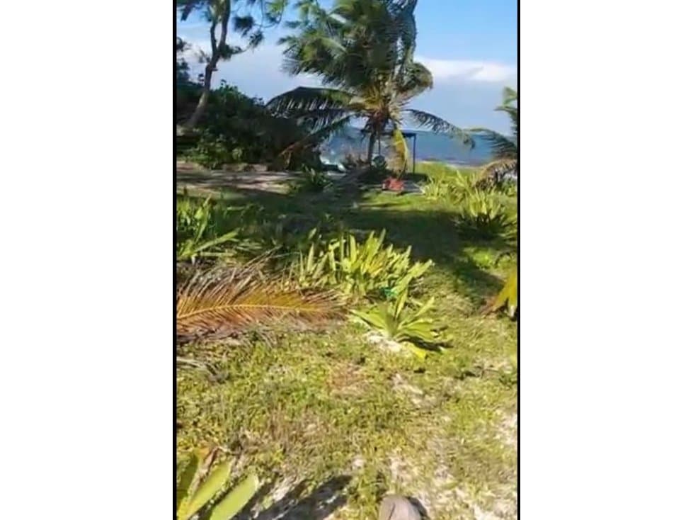 Mahahual 61990 m2 orilla playa (1 km playa ) - 1