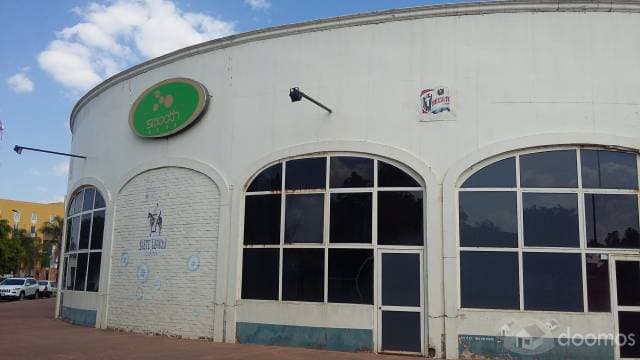Local comercial en venta en Plaza Galerias Tepatitlan de morelos - 1