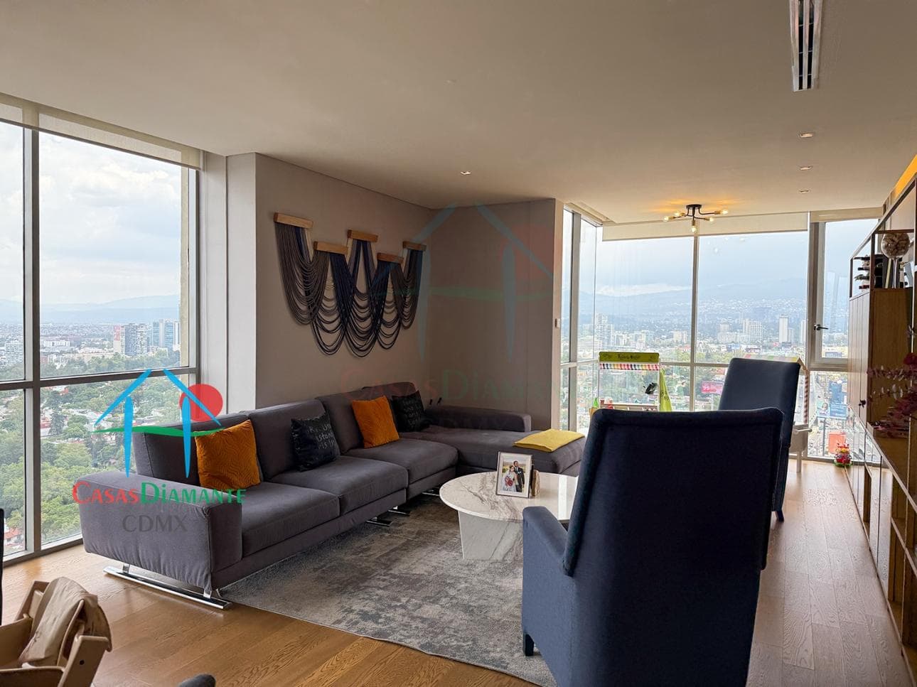 Depto con vista privilegiada en piso 26. Con 2 recámaras - 1