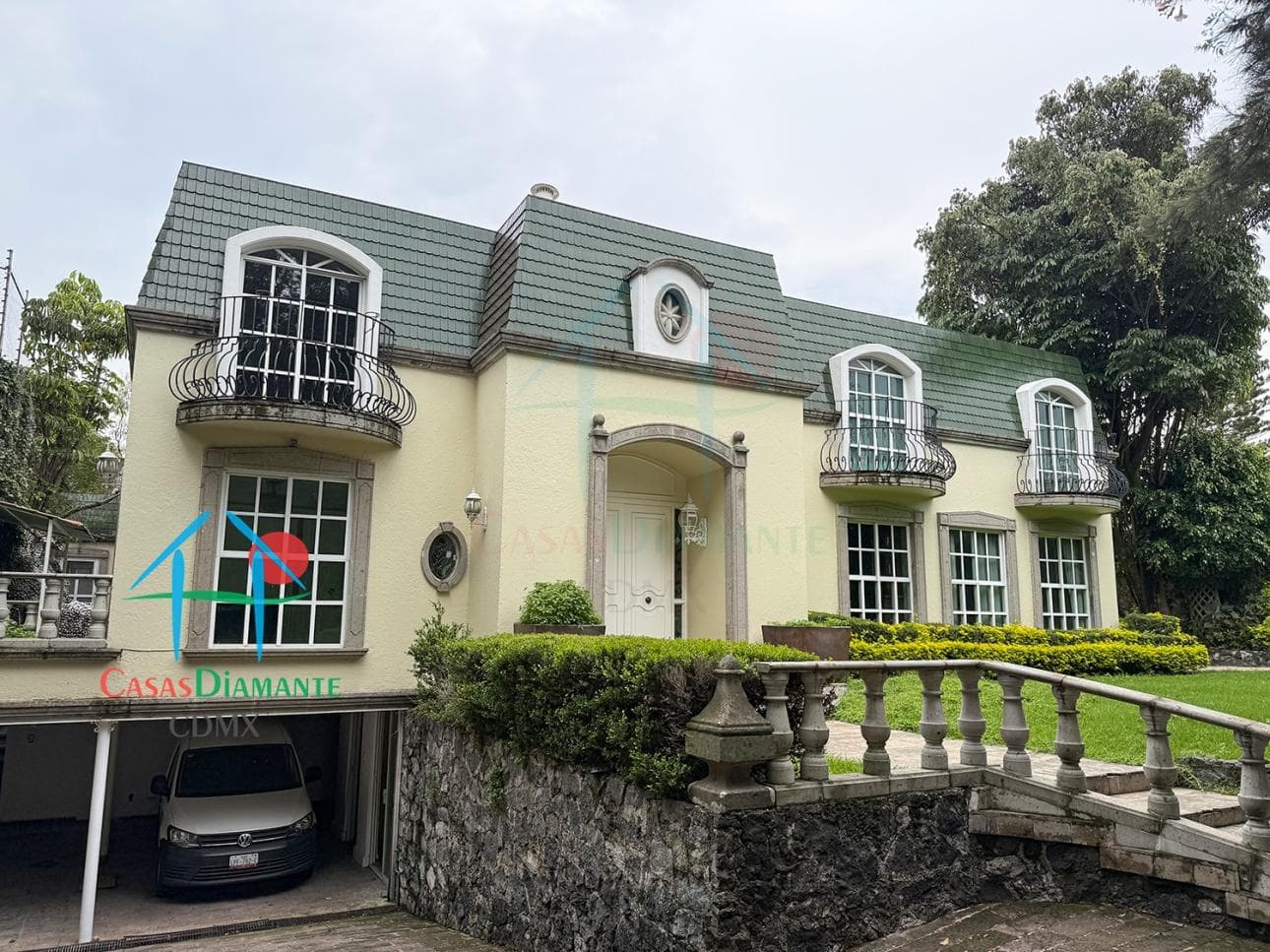 Residencia de Lujo con Alberca, Jardín y Cancha de Squash - 1