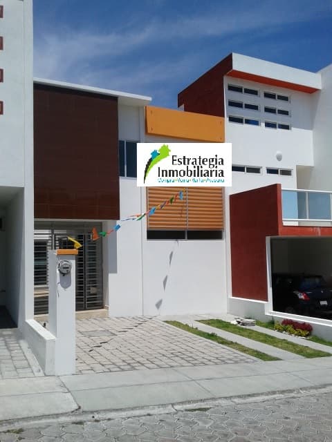 CASA EN VENTA EN PUEBLA,FRACC LOMAS DEL VALLE,CERCA CU - 1