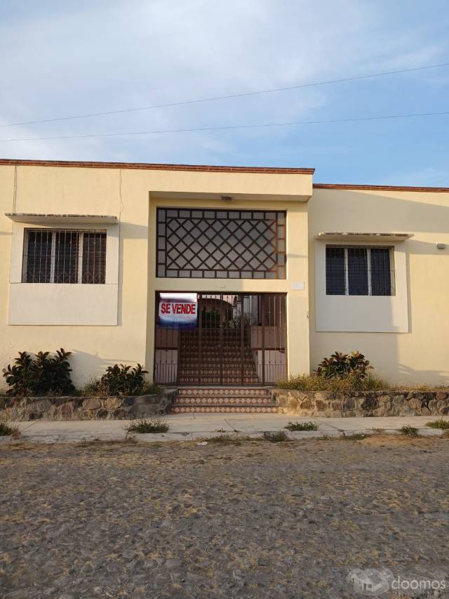 Casa venta en Col. Lic. Carlos de la Madrid, Villa de Álvarez, Colima