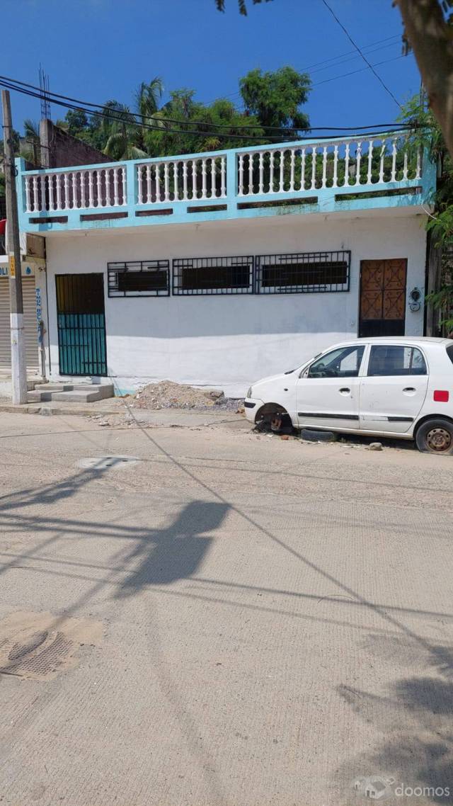 CASA EN VENTA EN LA COLONIA SIMON BOLIVAR 20 AÑOS