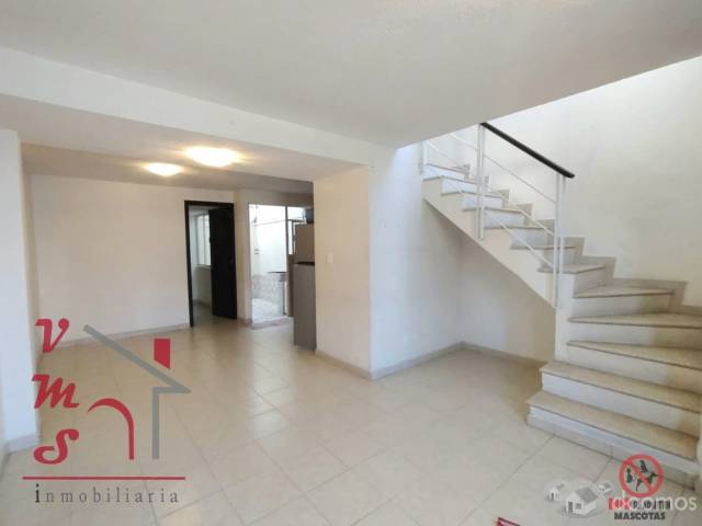 CASA EN RENTA FRACC. HACIENDA DEL VALLE II - 5