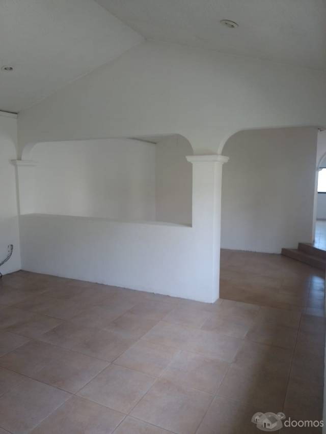 Se vende casa de dos plantas en Irapuato Gto. - 3