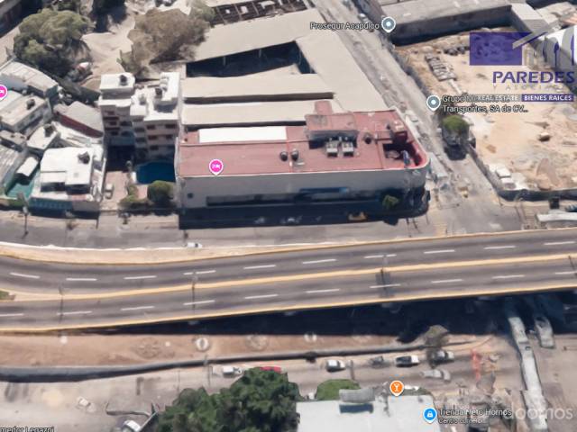 B707 Local comercial Bancario en Venta a 2 cuadras de la Playa Acapulco Guerrero - 2