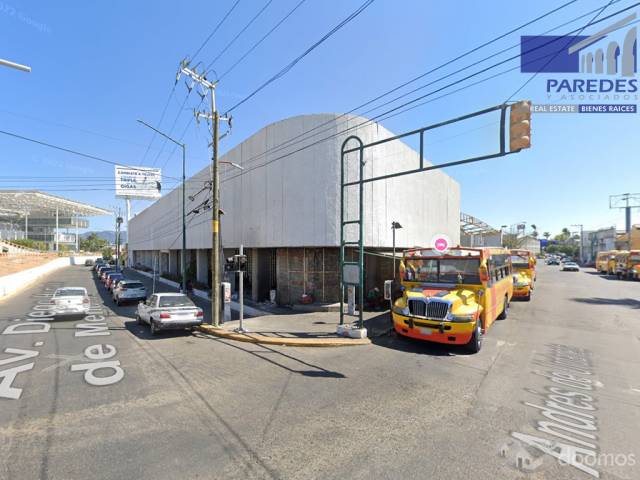 B707 Local comercial Bancario en Venta a 2 cuadras de la Playa Acapulco Guerrero - 3